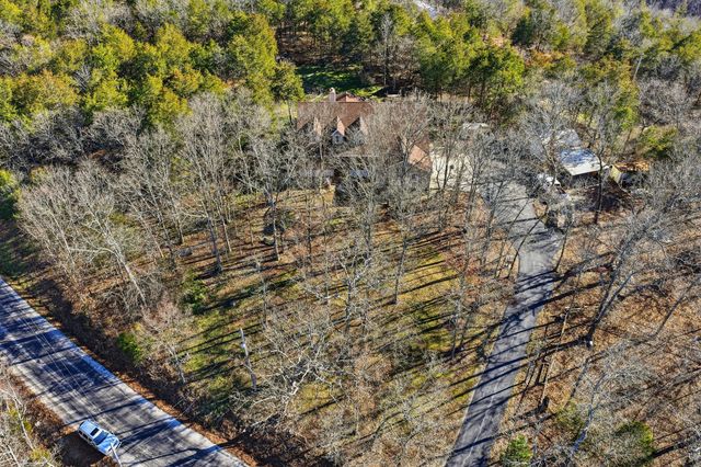 504 Keithley Road, Walnut Shade, MO 65771