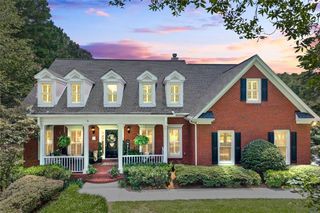1292 GREEN TURF Drive, Snellville, GA 30078