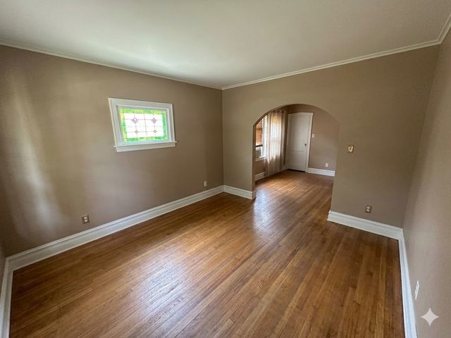 2134 S 16th Avenue, Broadview, IL 60155