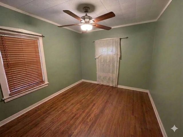 2134 S 16th Avenue, Broadview, IL 60155
