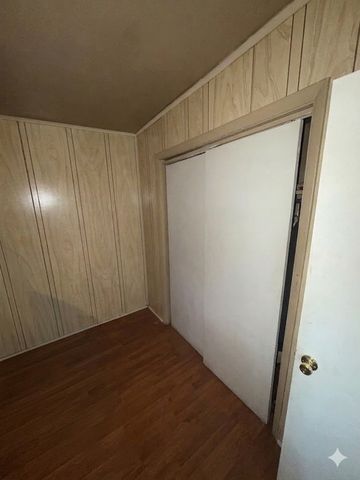 2134 S 16th Avenue, Broadview, IL 60155
