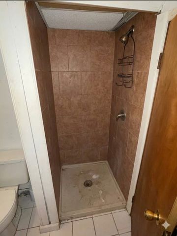 2134 S 16th Avenue, Broadview, IL 60155