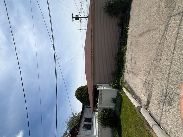 2134 S 16th Avenue, Broadview, IL 60155