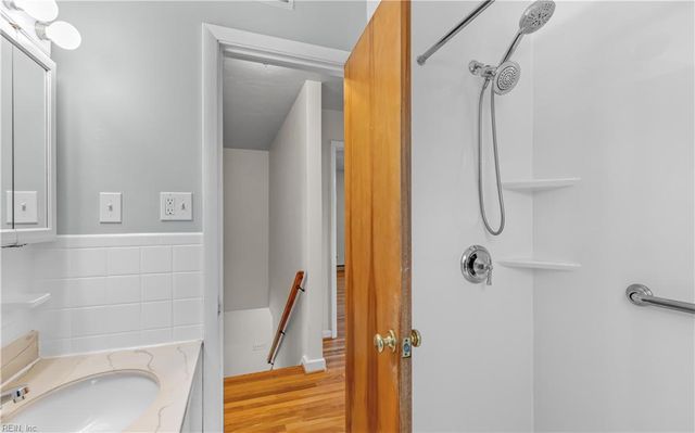 4012 Tarnywood DR, Portsmouth, VA 23703