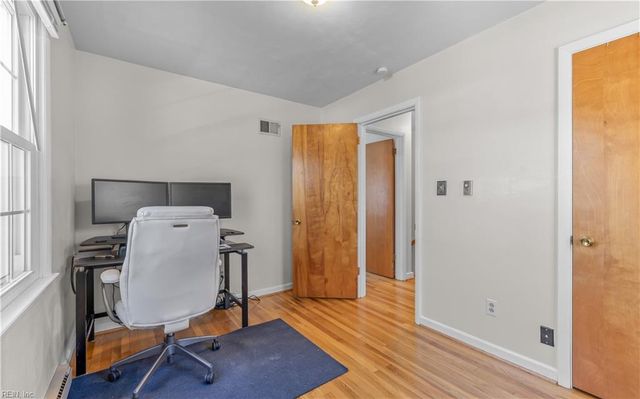 4012 Tarnywood DR, Portsmouth, VA 23703