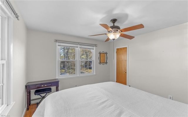 4012 Tarnywood DR, Portsmouth, VA 23703