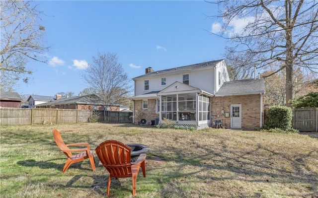 4012 Tarnywood DR, Portsmouth, VA 23703