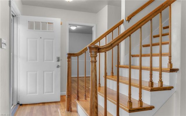 4012 Tarnywood DR, Portsmouth, VA 23703