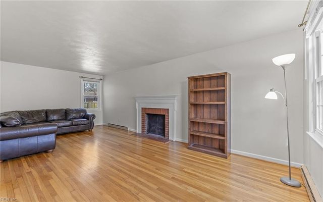 4012 Tarnywood DR, Portsmouth, VA 23703