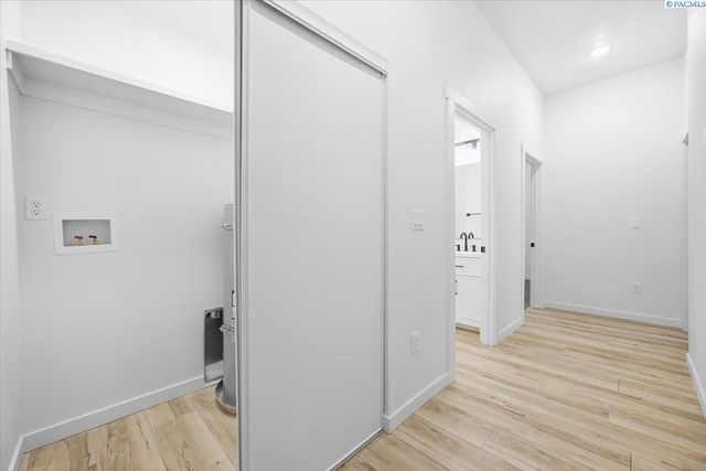 407 W Shoshone St, Pasco, WA 99301