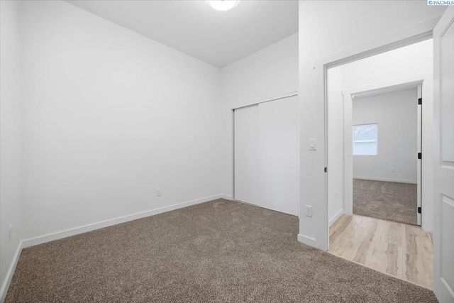 407 W Shoshone St, Pasco, WA 99301