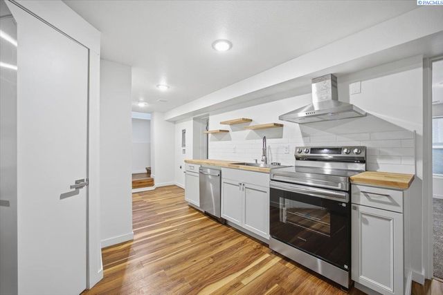 407 W Shoshone St, Pasco, WA 99301