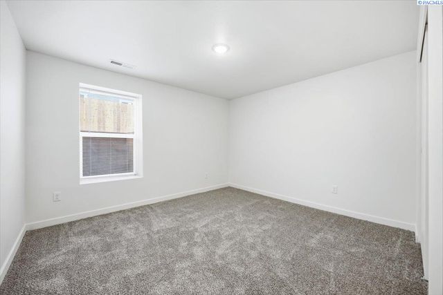 407 W Shoshone St, Pasco, WA 99301