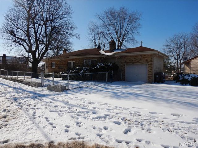 2555 Telegraph Road, St Louis, MO 63125