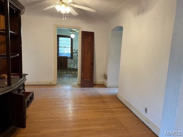 2555 Telegraph Road, St Louis, MO 63125