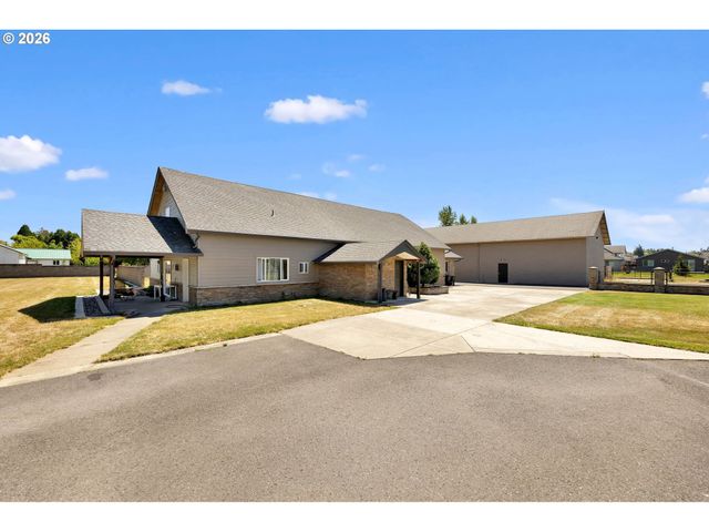 13209 Ne 119TH St, Brush Prairie, WA 98606