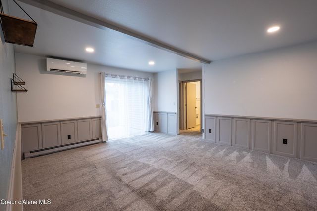 152 Cherry LN, Moyie Springs, ID 83845