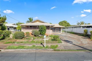 1415 Kaweloka Street, Pearl City, HI 96782