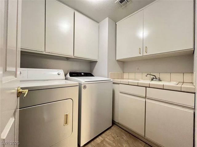 2054 Majestic Peak Drive, Henderson, NV 89074