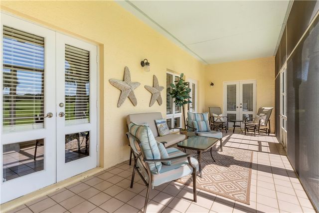 5040 Harmony Circle 107, Vero Beach, FL 32967