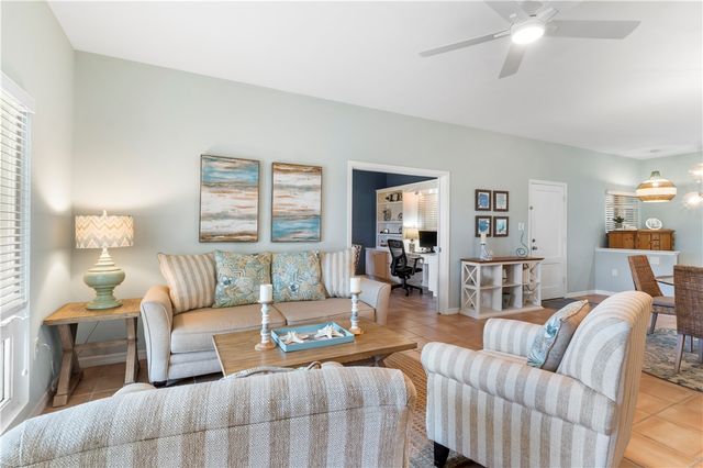 5040 Harmony Circle 107, Vero Beach, FL 32967