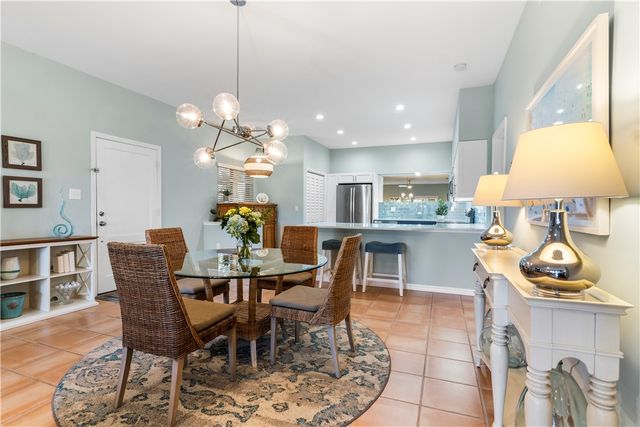 5040 Harmony Circle 107, Vero Beach, FL 32967