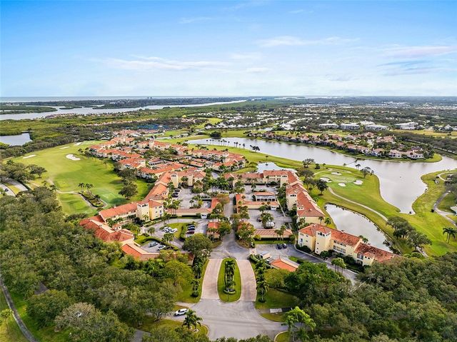 5040 Harmony Circle 107, Vero Beach, FL 32967