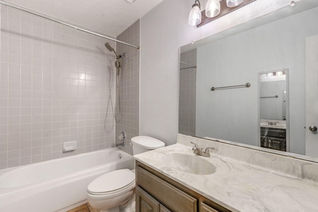 3901 Dancing Star Way NW, Albuquerque, NM 87120