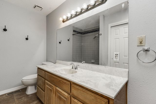 3901 Dancing Star Way NW, Albuquerque, NM 87120