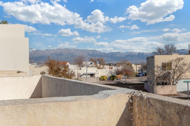 3901 Dancing Star Way NW, Albuquerque, NM 87120