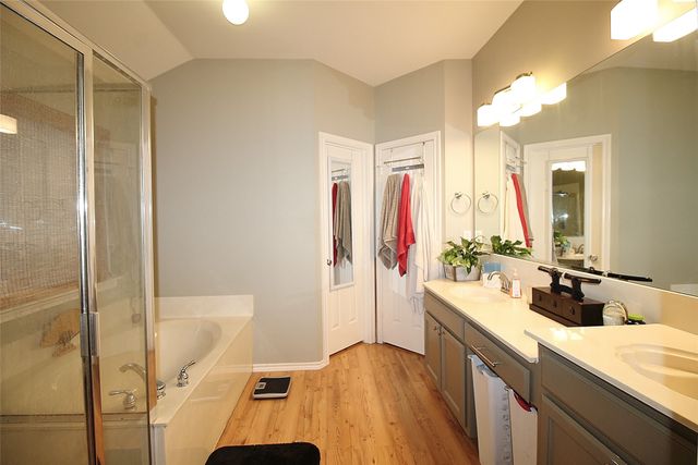4228 Boulder Park Drive, Fort Worth, TX 76040