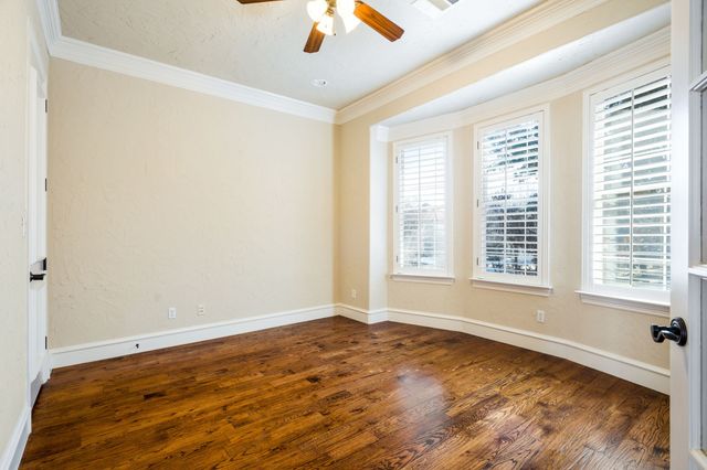 554 Rockingham Drive, Irving, TX 75063