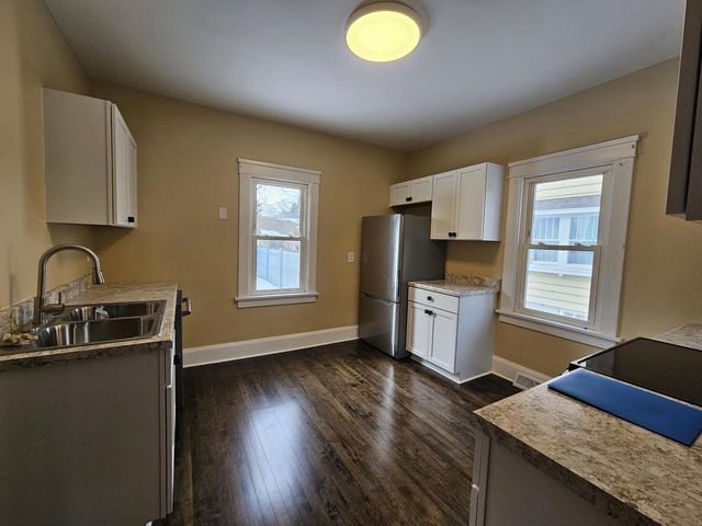 1324 Hayes AVENUE, Racine, WI 53405