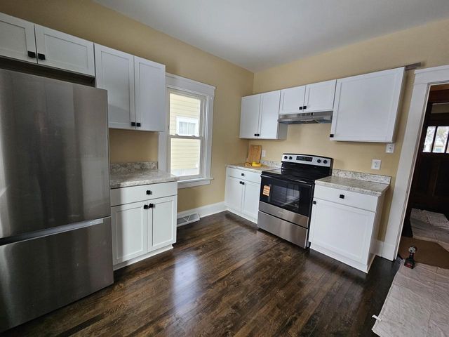 1324 Hayes AVENUE, Racine, WI 53405