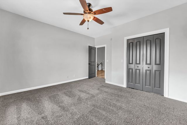 132 Lyme Dr, Clarksville, TN 37043