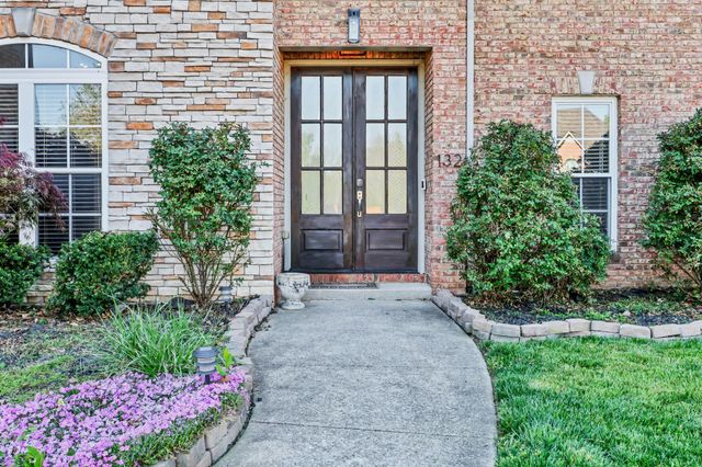 132 Lyme Dr, Clarksville, TN 37043