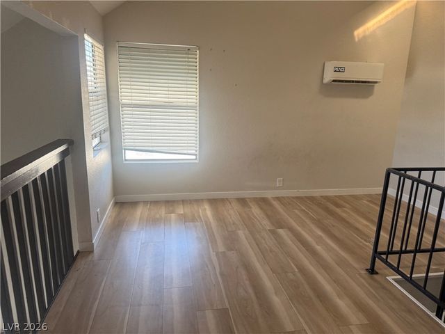 530 Elm Drive 201, Las Vegas, NV 89169
