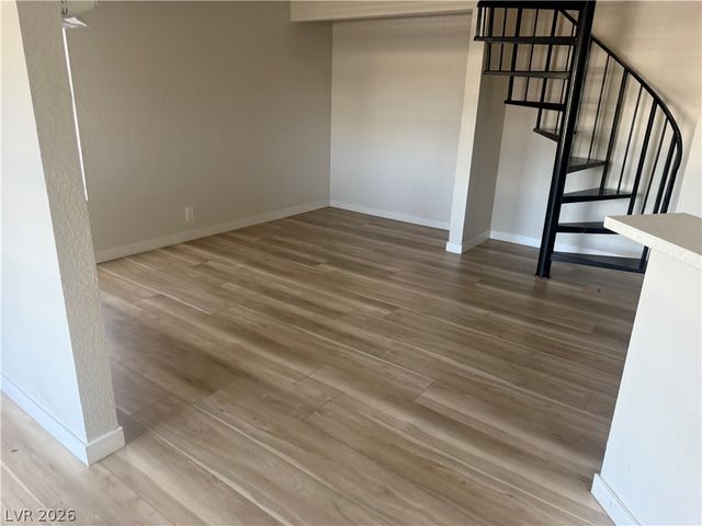 530 Elm Drive 201, Las Vegas, NV 89169