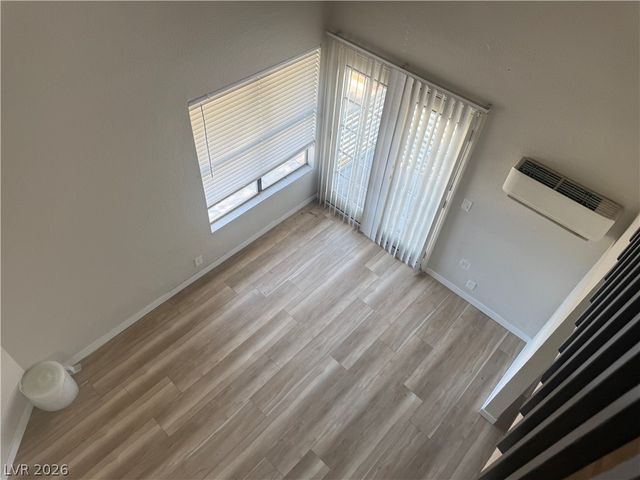 530 Elm Drive 201, Las Vegas, NV 89169