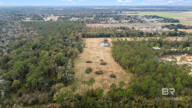 XXX Airport Road, Foley, AL 36535