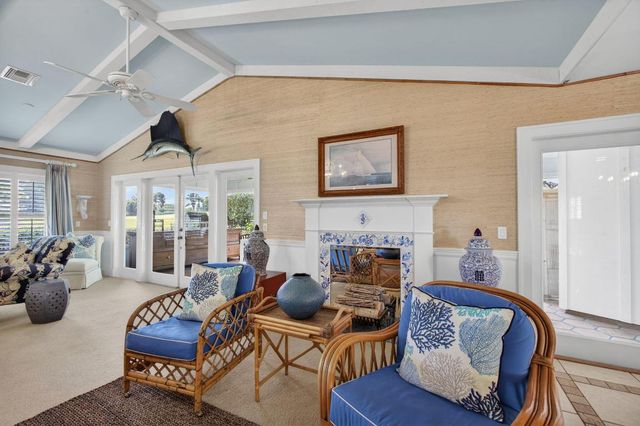 5610 SE Winged Foot Drive, Stuart, FL 34997