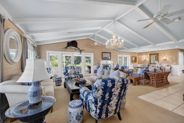 5610 SE Winged Foot Drive, Stuart, FL 34997