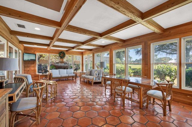 5610 SE Winged Foot Drive, Stuart, FL 34997