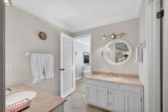 5610 SE Winged Foot Drive, Stuart, FL 34997