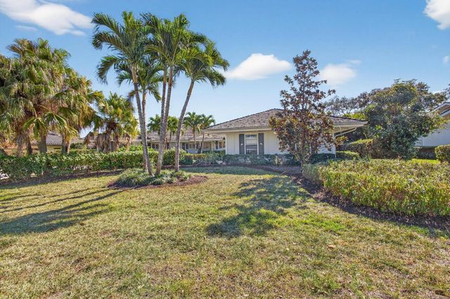 5610 SE Winged Foot Drive, Stuart, FL 34997