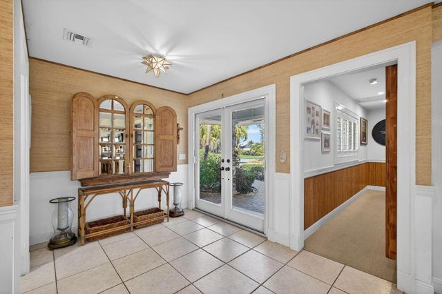 5610 SE Winged Foot Drive, Stuart, FL 34997