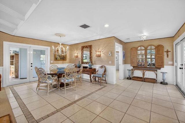 5610 SE Winged Foot Drive, Stuart, FL 34997