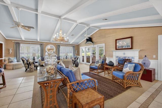 5610 SE Winged Foot Drive, Stuart, FL 34997