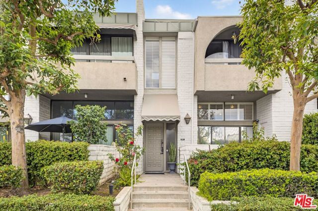 5305 White Oak Avenue F, Encino (los Angeles), CA 91316