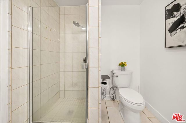 5305 White Oak Avenue F, Encino (los Angeles), CA 91316